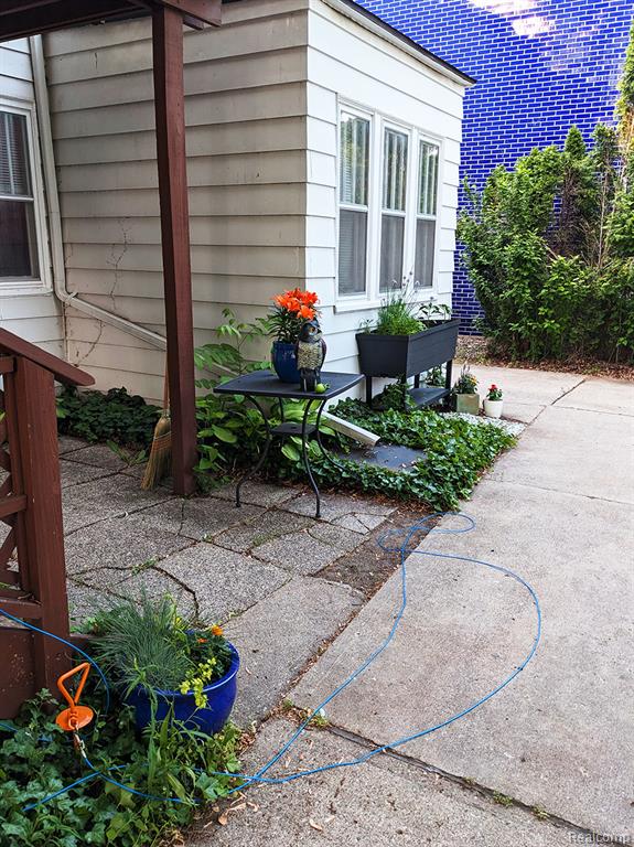 648 E Lincoln Street, Birmingham, MI 48009 — Photo 15