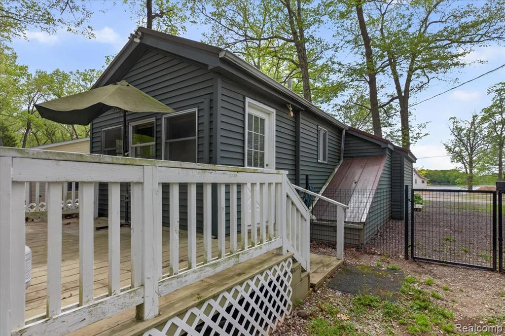 2086 Miles Road, Lapeer, MI 48446 — Photo 36