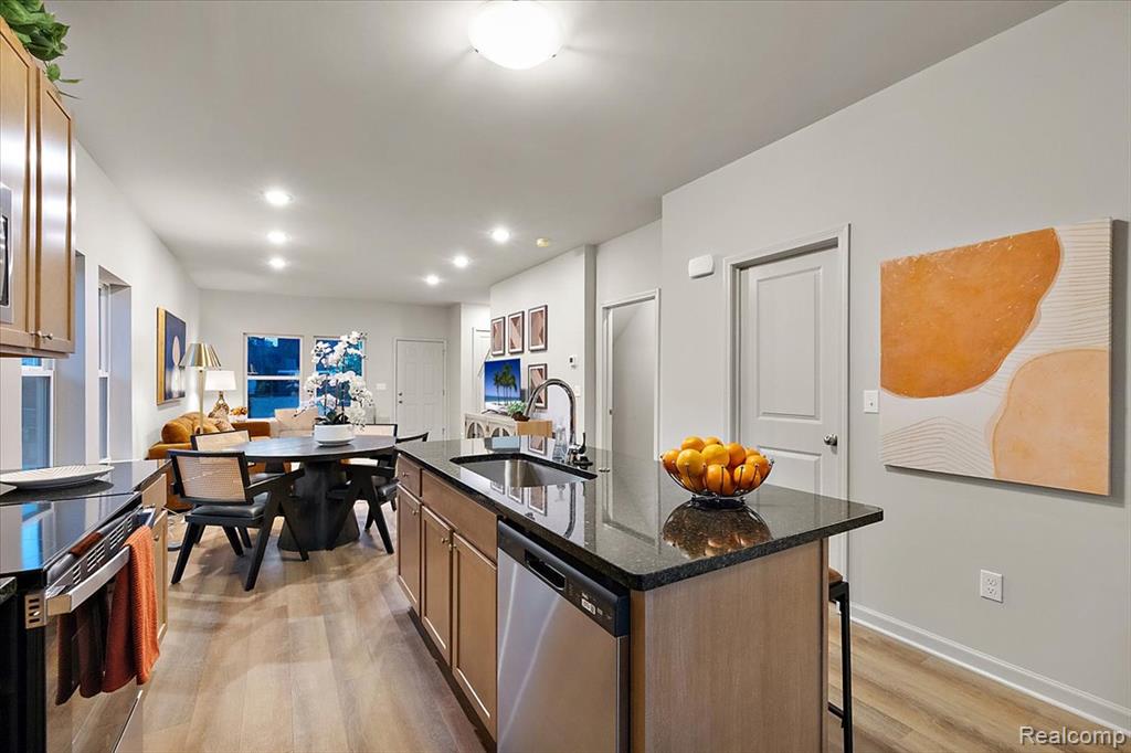 20602 Duprey Ave Duprey Ave Street, 28, Harper Woods, MI 48225 — Photo 18