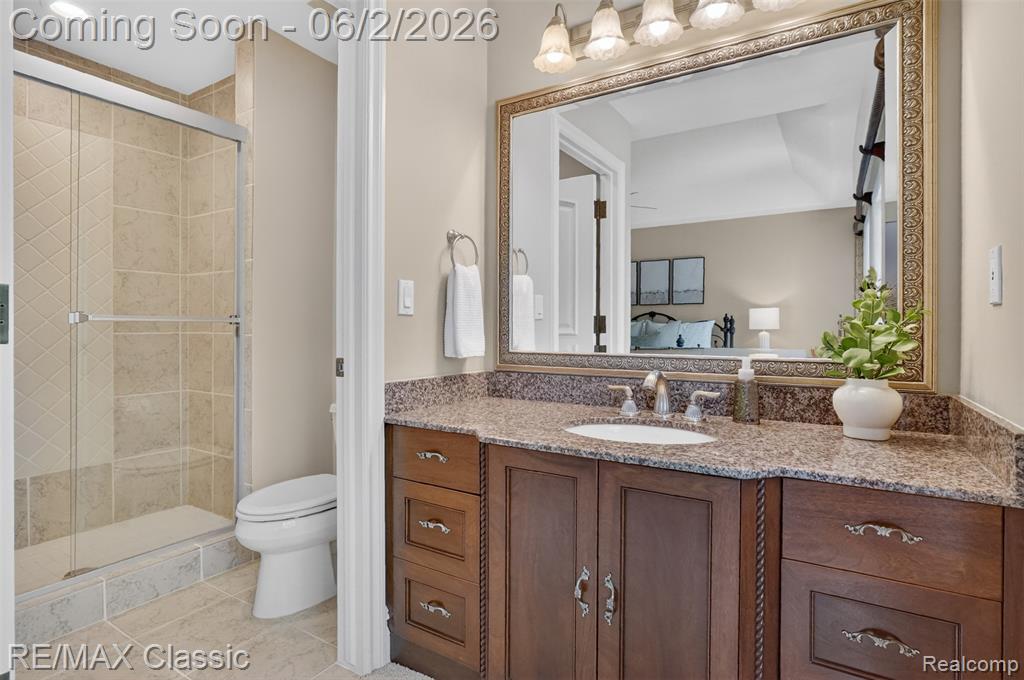 2360 Private Drive, Waterford, MI 48329 — Photo 54