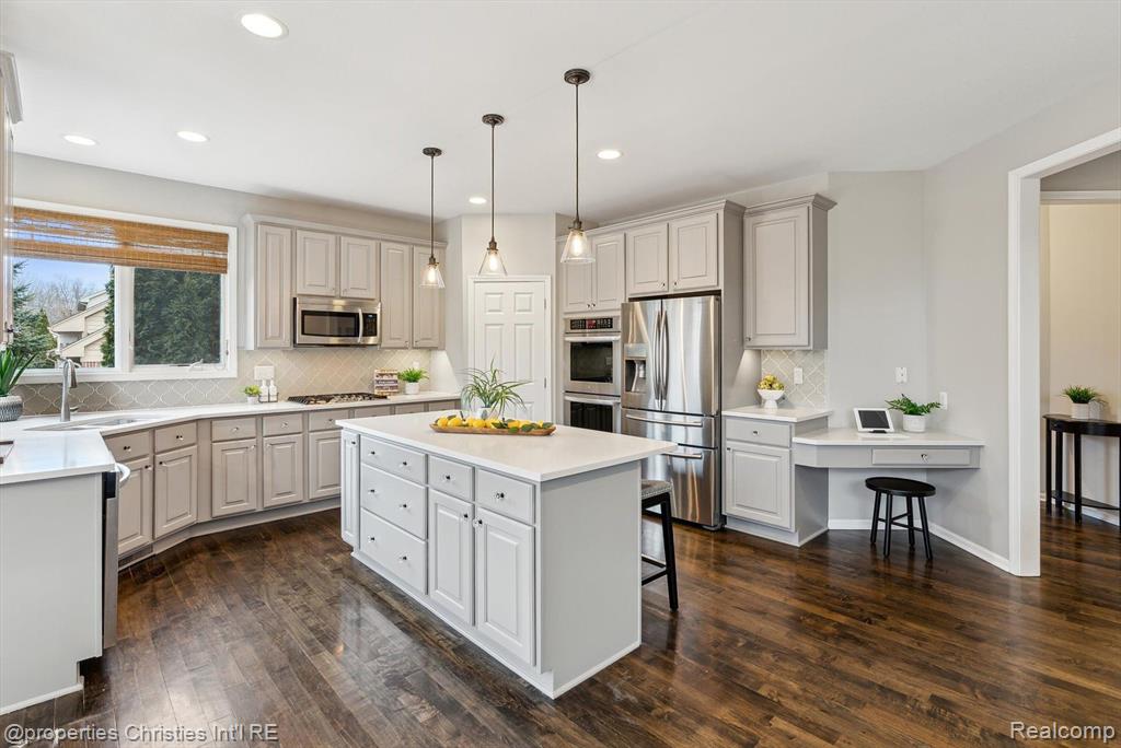 46656 MERION Circle, Northville, MI 48168 — Photo 24