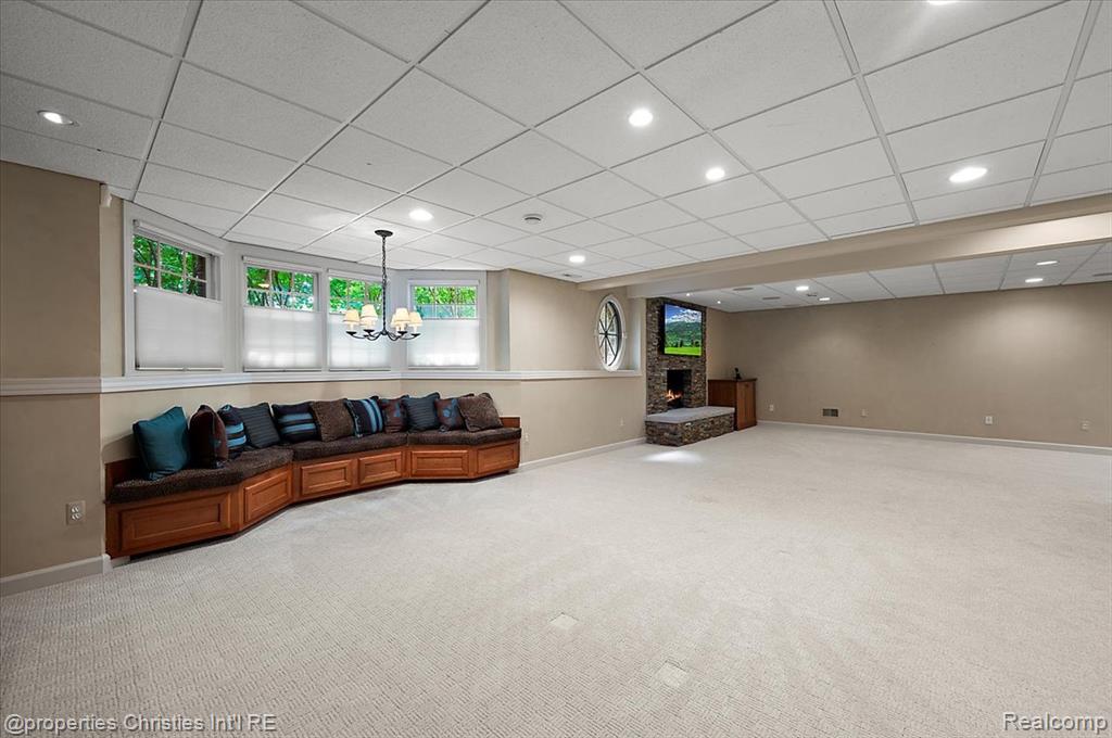 400 Hamilton Road, Bloomfield, MI 48301 — Photo 81