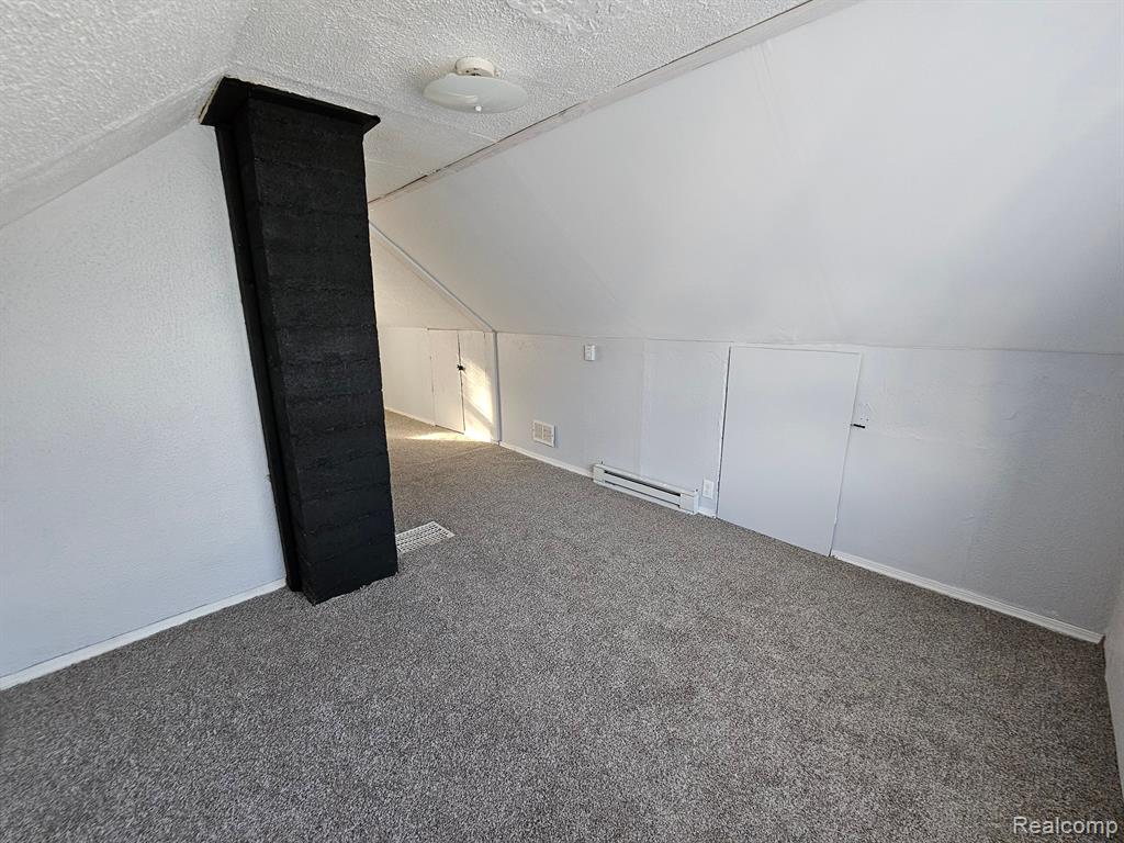6828 MEADOW Avenue, Warren, MI 48091 — Photo 9