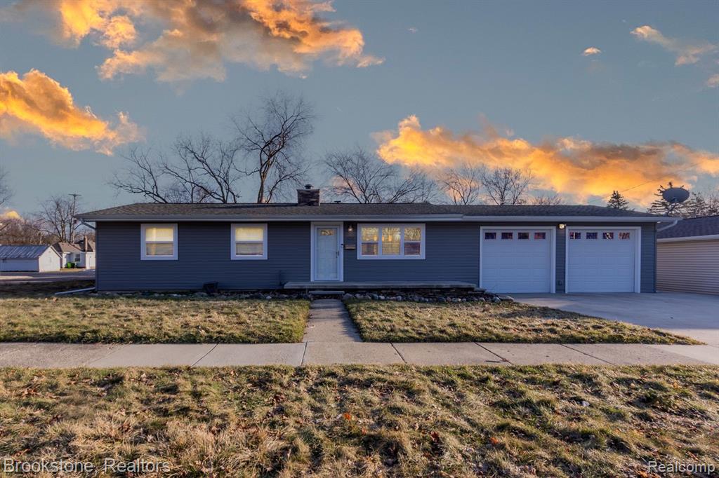 406 5TH Street, Fenton, MI 48430 — Photo 43