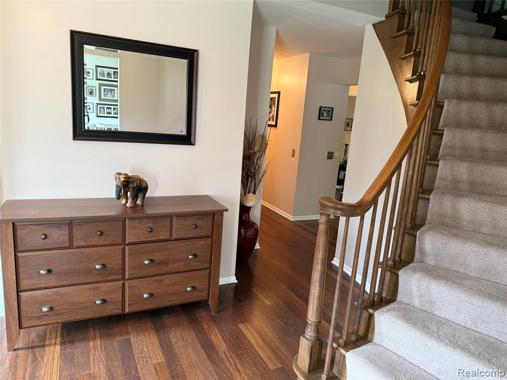 5540 Bostall Woods Drive, Rochester, MI 48306 — Photo 12