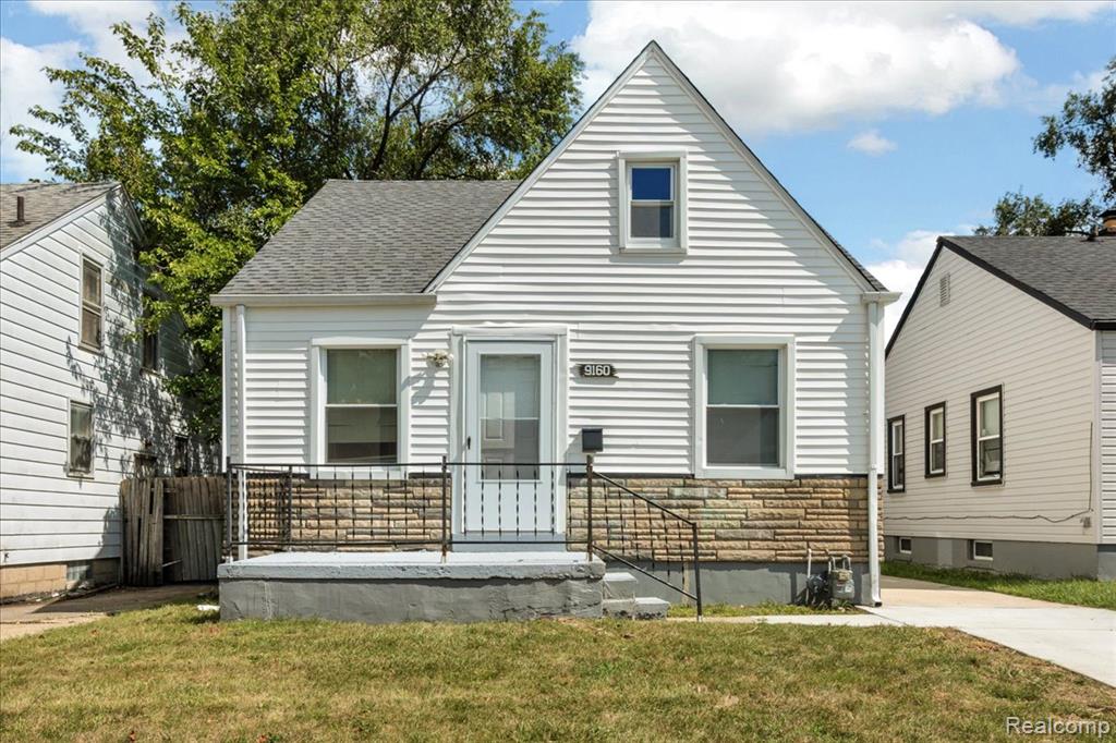 9160 Winthrop Street, Detroit, MI 48228