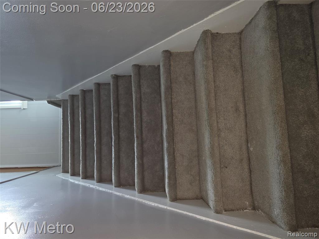 19350 Huntington Road, Detroit, MI 48219 — Photo 14
