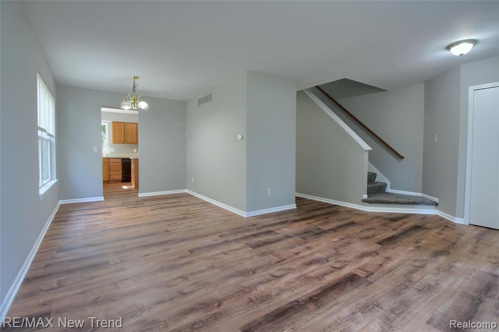 3241 Buckhorn Court, Ann Arbor, MI 48105 — Photo 8