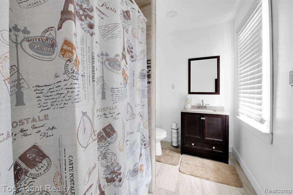 6080 16TH Street, Detroit, MI 48208 — Photo 16