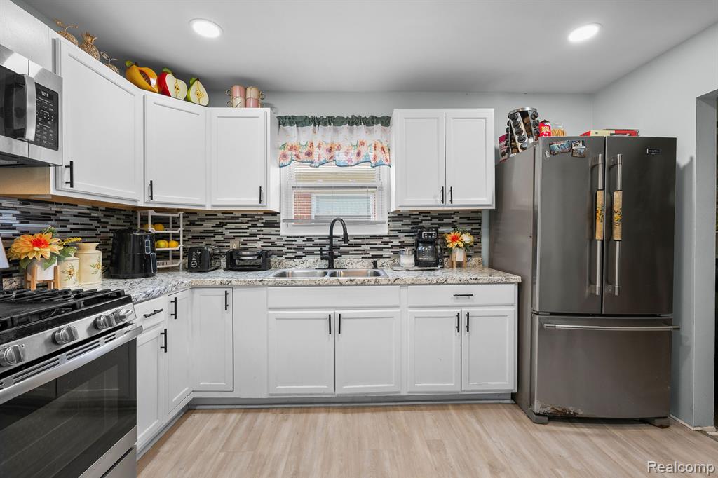 4160 COOLIDGE Avenue, Lincoln Park, MI 48146 — Photo 3