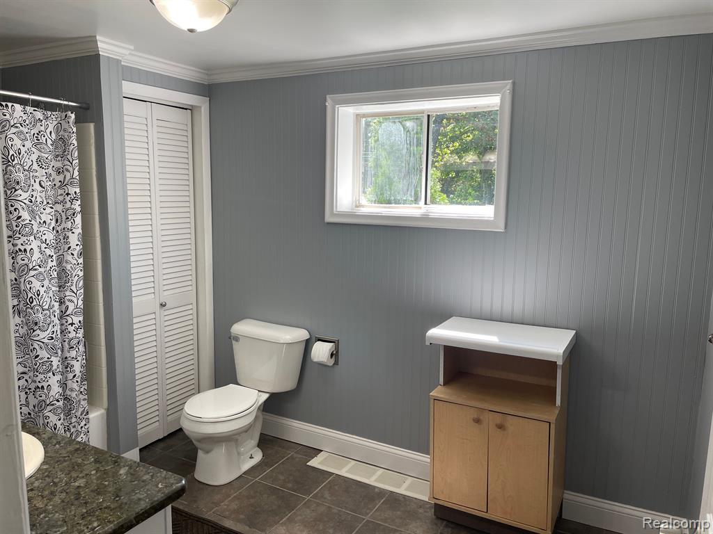 32 EAST Street, Oxford, MI 48371 — Photo 17