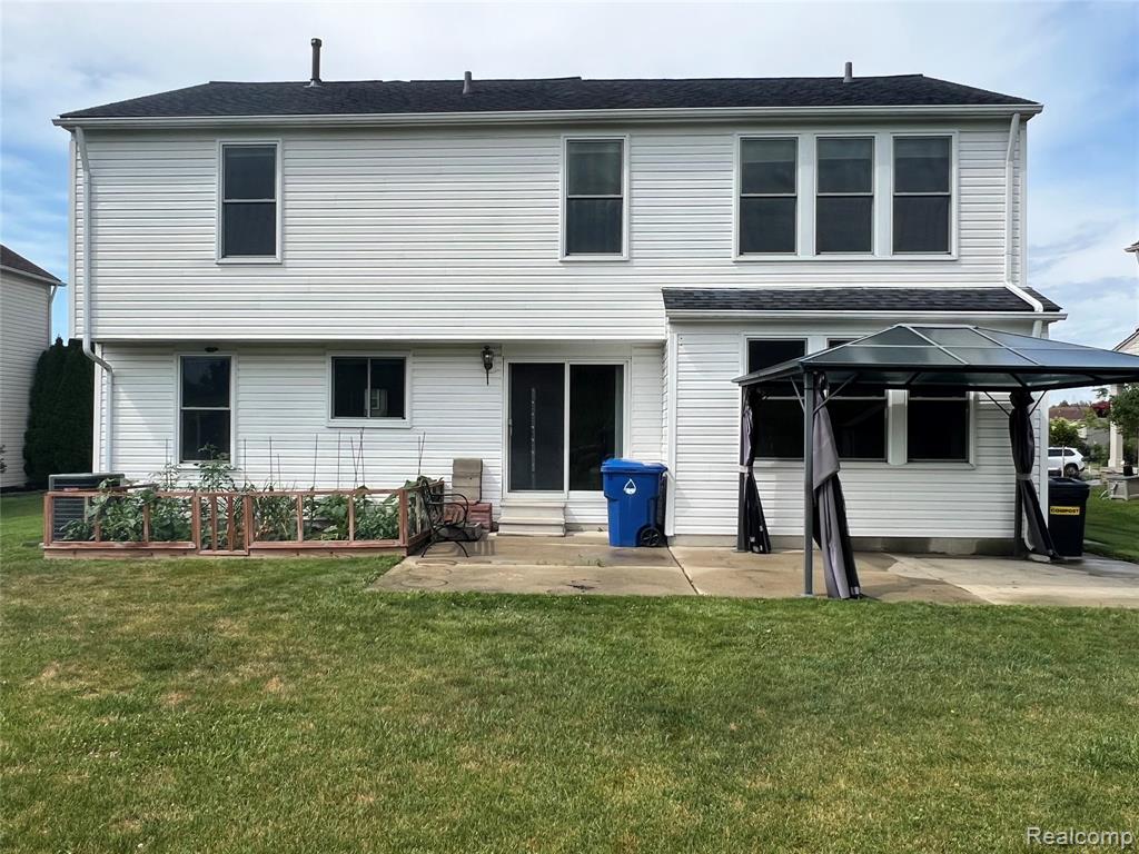 7753 Turrillium Lane, Waterford, MI 48327 — Photo 26