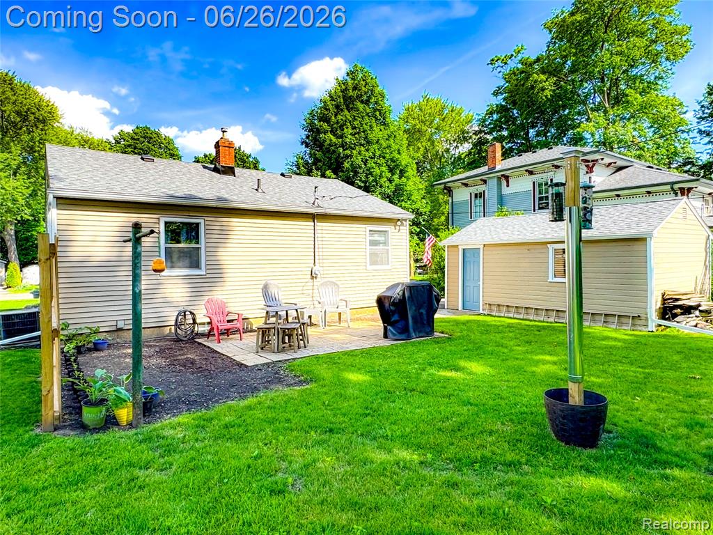 610 N Barnard Street, Howell, MI 48843 — Photo 6
