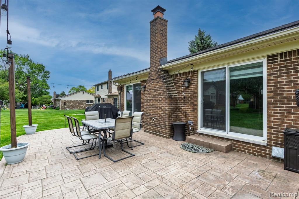 682 LOCKPORT Road, Rochester, MI 48307 — Photo 26