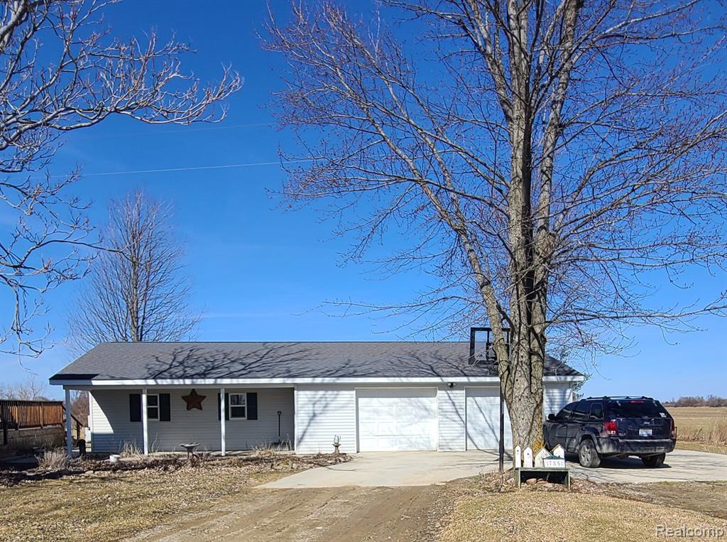 785 ELK CREEK Road, MI — Photo 2