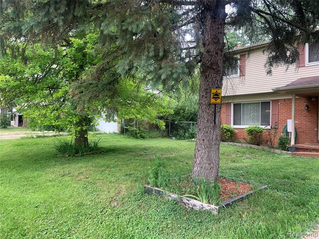 3955 HELEN Avenue, Ypsilanti, MI 48197 — Photo 4
