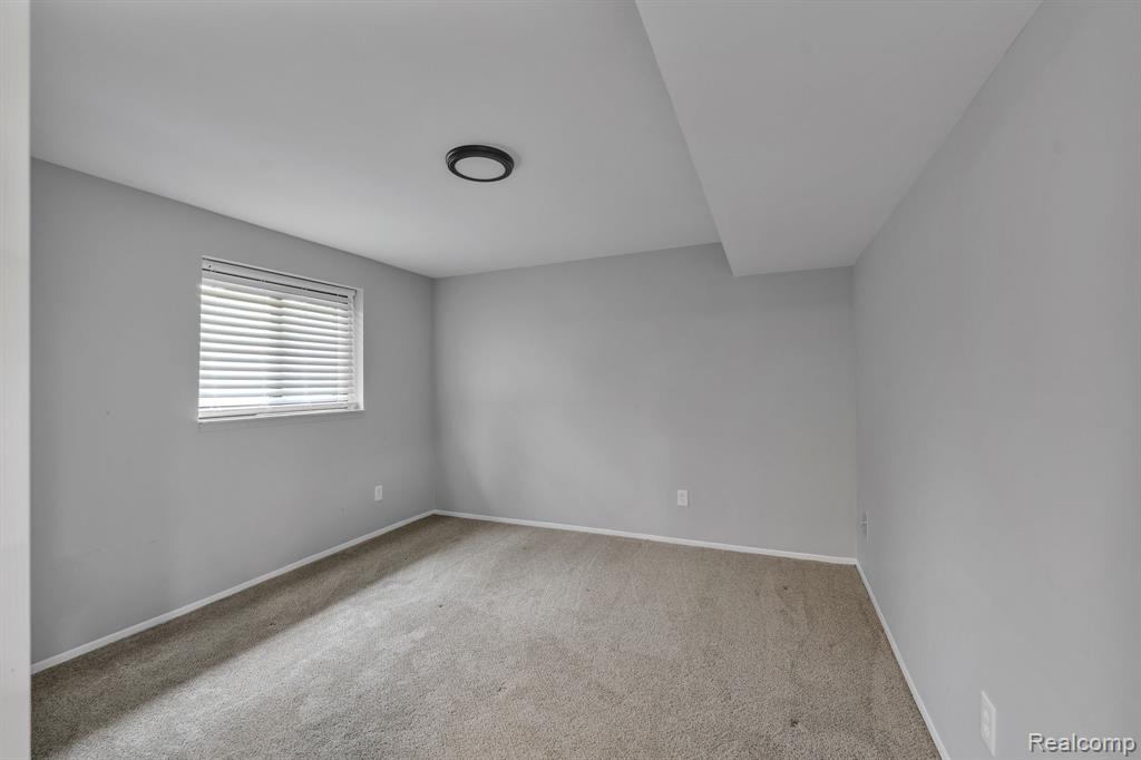 7323 Burgundy Street, Canton, MI 48187 — Photo 27