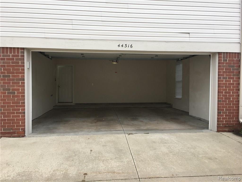 44316 LAKEPOINTE, Sterling Heights, MI 48313 — Photo 9