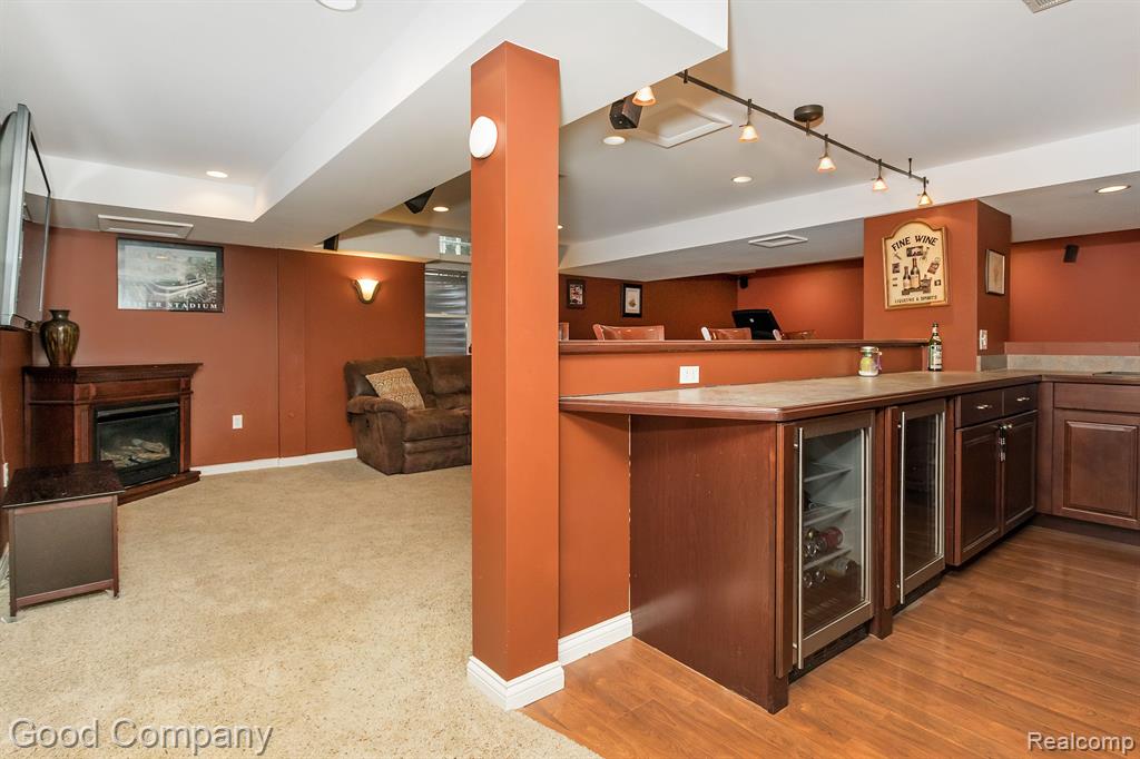 883 VANDERPOOL Drive, Troy, MI 48083 — Photo 40
