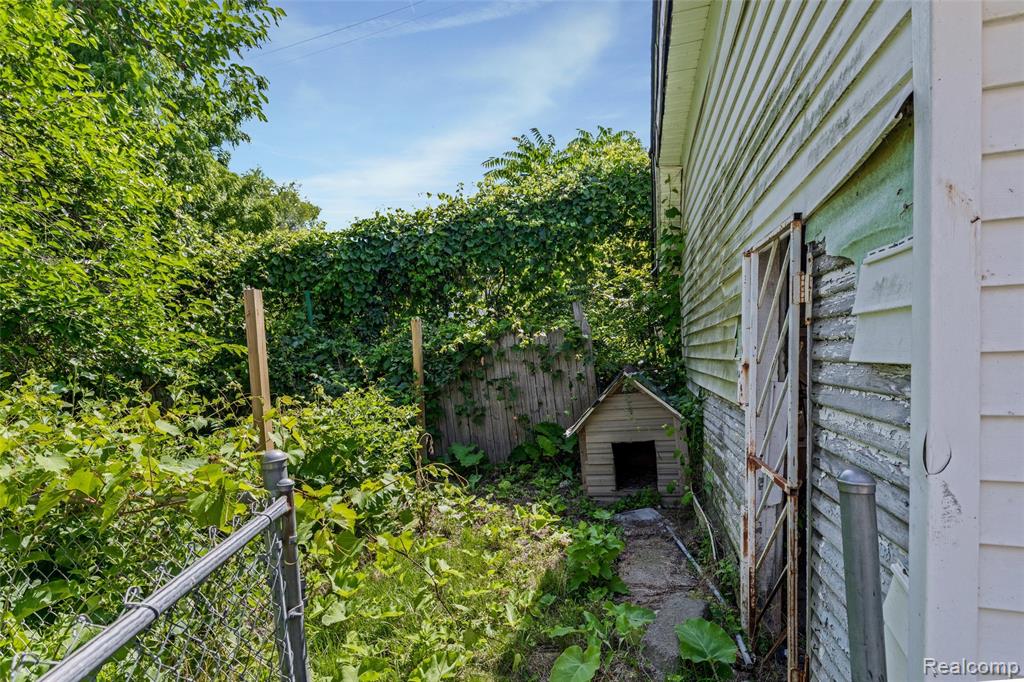 7738 Wykes Street, Detroit, MI 48210 — Photo 34