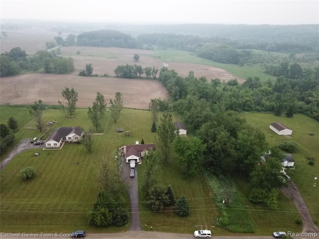 4152 Emily Court, Howell, MI 48843 — Photo 29