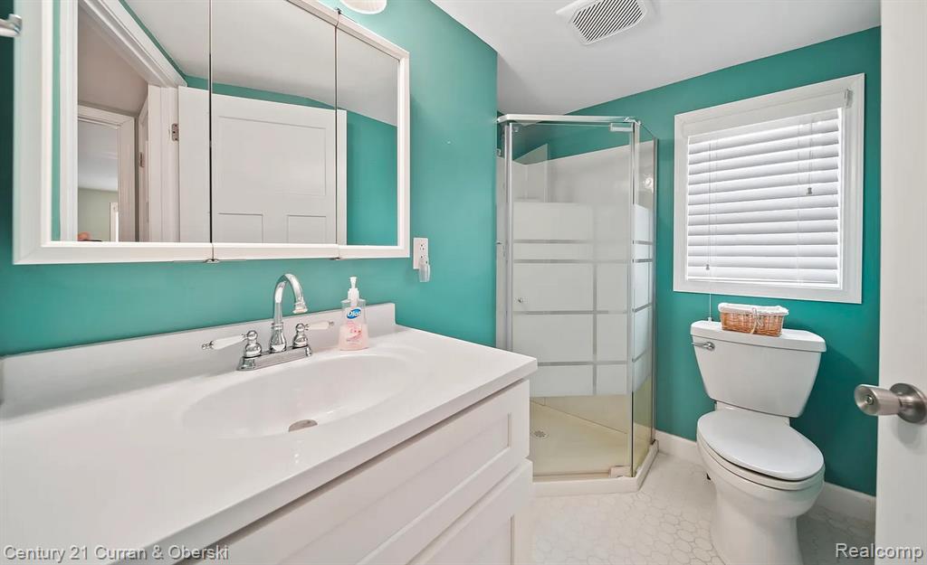 131 BENNETT Drive, Michigan Center, MI 49254 — Photo 30