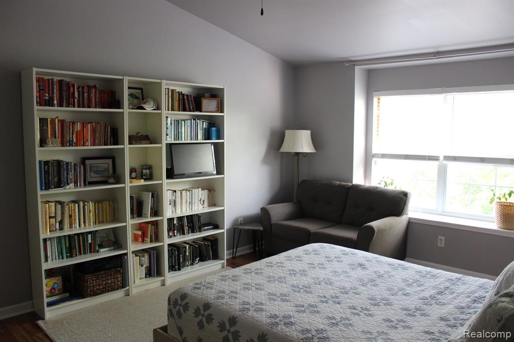 47640 PEMBROKE Drive, Canton, MI 48188 — Photo 18
