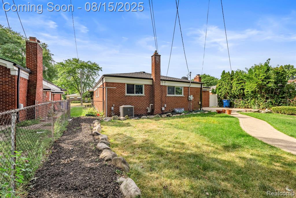 4629 Red Maple Drive, Warren, MI 48092 — Photo 29