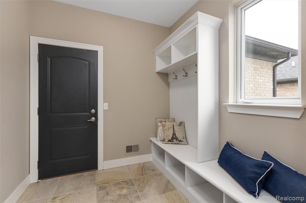 21924 E Majestic Drive, Macomb, MI 48044 — Photo 30