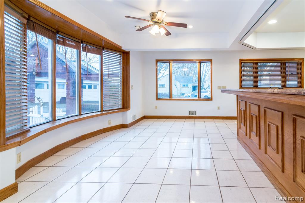 30000 Oakgrove Street, Saint Clair Shores, MI 48082 — Photo 33