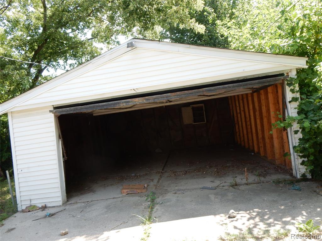 6782 Evergreen Avenue, Detroit, MI 48228 — Photo 22