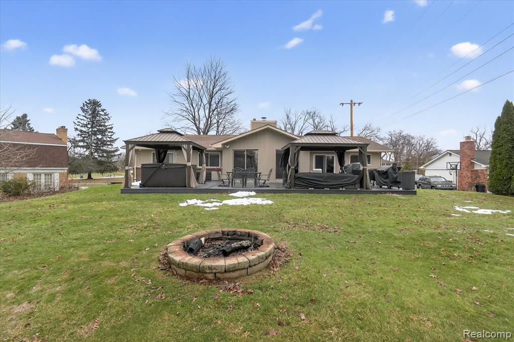9474 Steephollow Drive, White Lake, MI — Photo 42