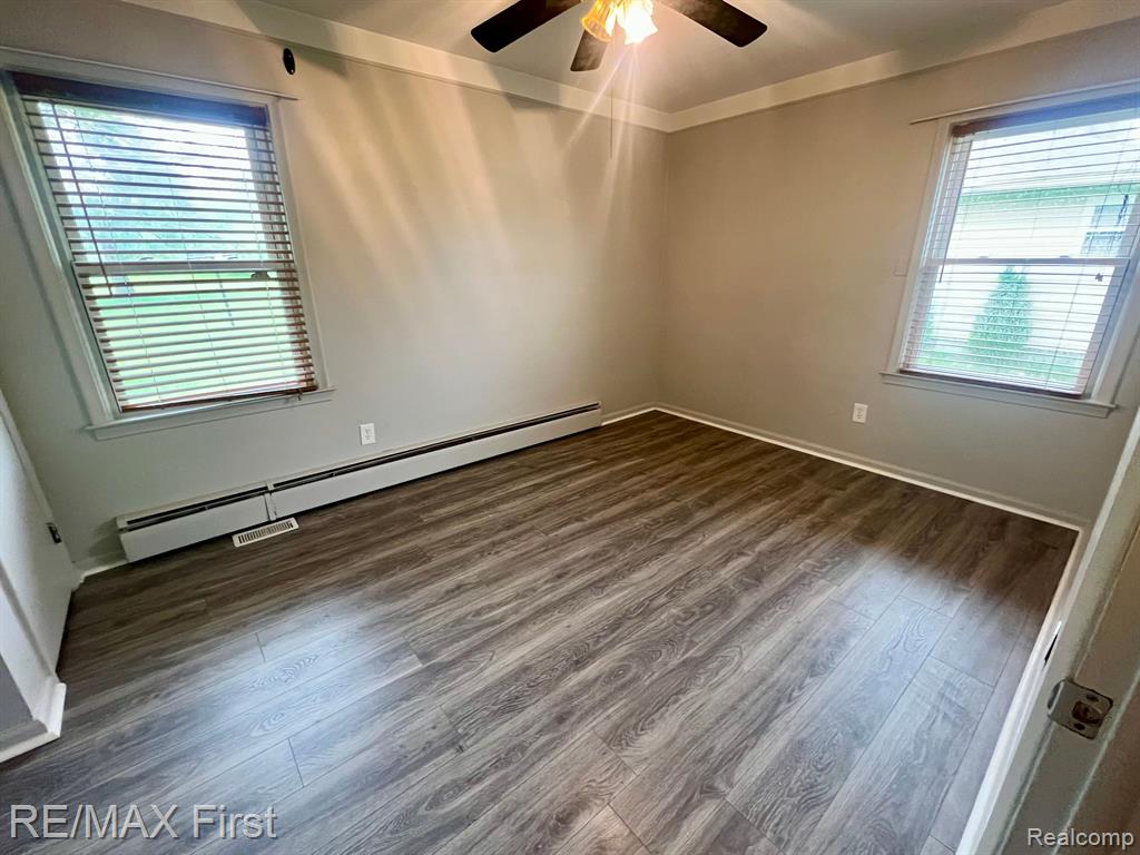 5721 WRIGHT Drive, Troy, MI 48098 — Photo 16