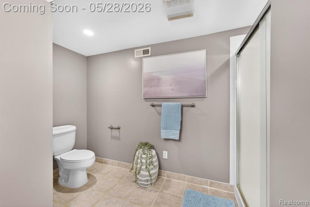 337 Country Club Court, Canton, MI 48188 — Photo 37
