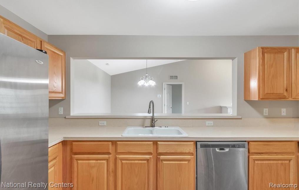 16707 CARRIAGE Way, Northville, MI 48168 — Photo 13