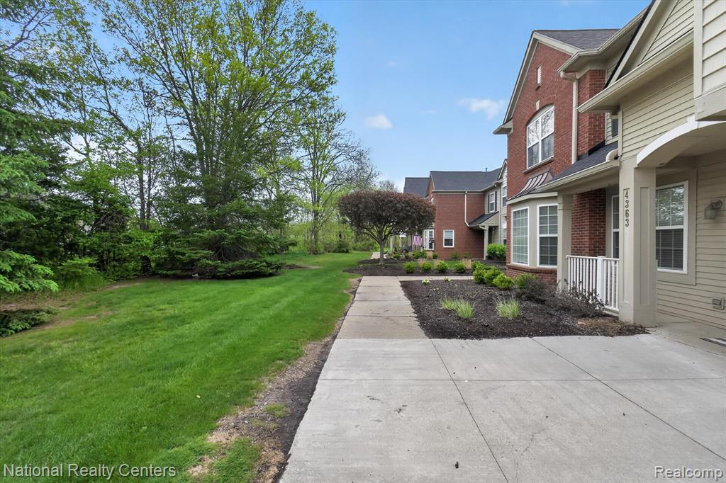 4371 Aster Boulevard, Howell, MI 48843 — Photo 4