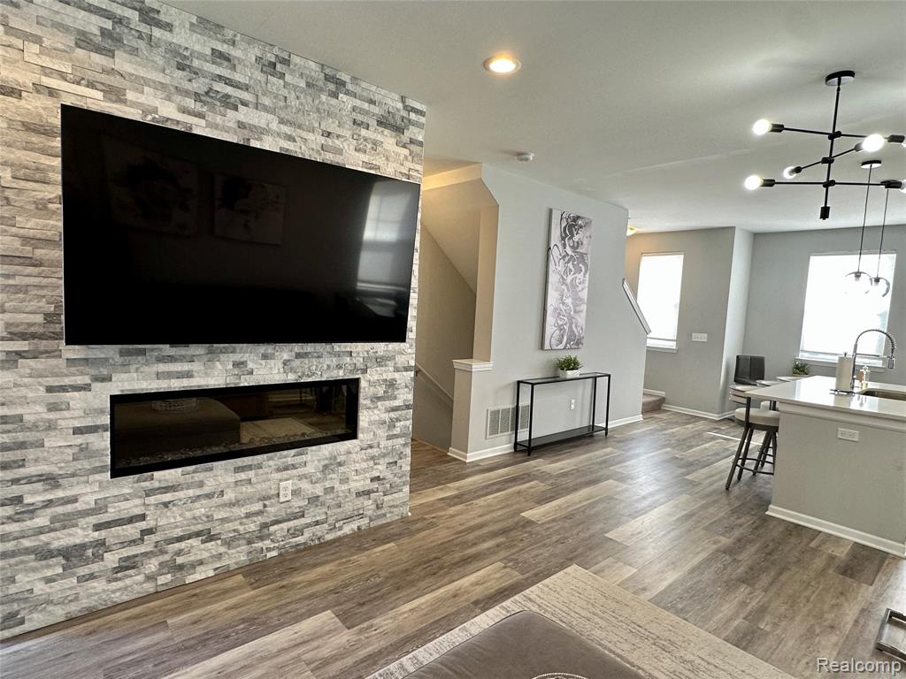 2500 Normandy Road, Royal Oak, MI, 48073