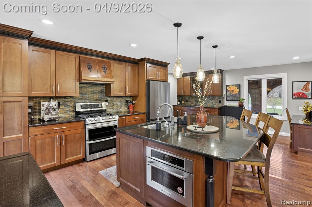 341 Ridgewood Road, Rochester, MI 48306 — Photo 13