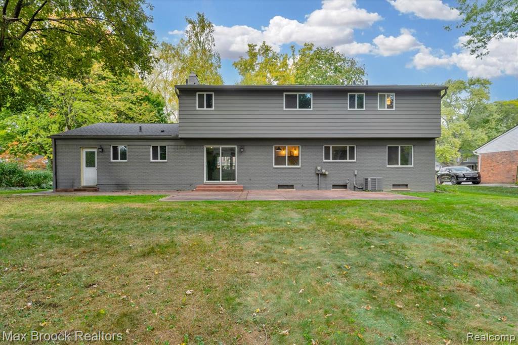 466 Rolling Rock Road, Bloomfield Hills, MI 48304 — Photo 39