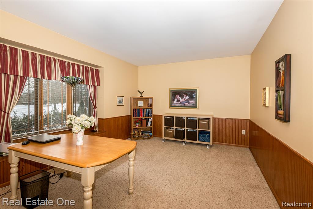 41344 Beacon Road, Novi, MI — Photo 21