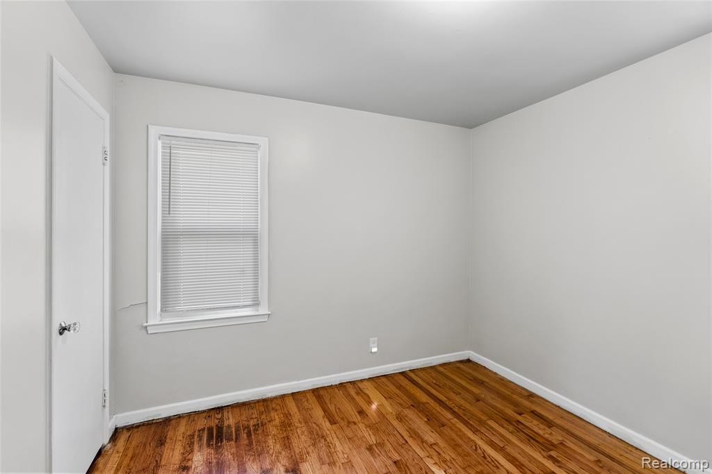 19957 Chapel Street, Detroit, MI 48219 — Photo 10