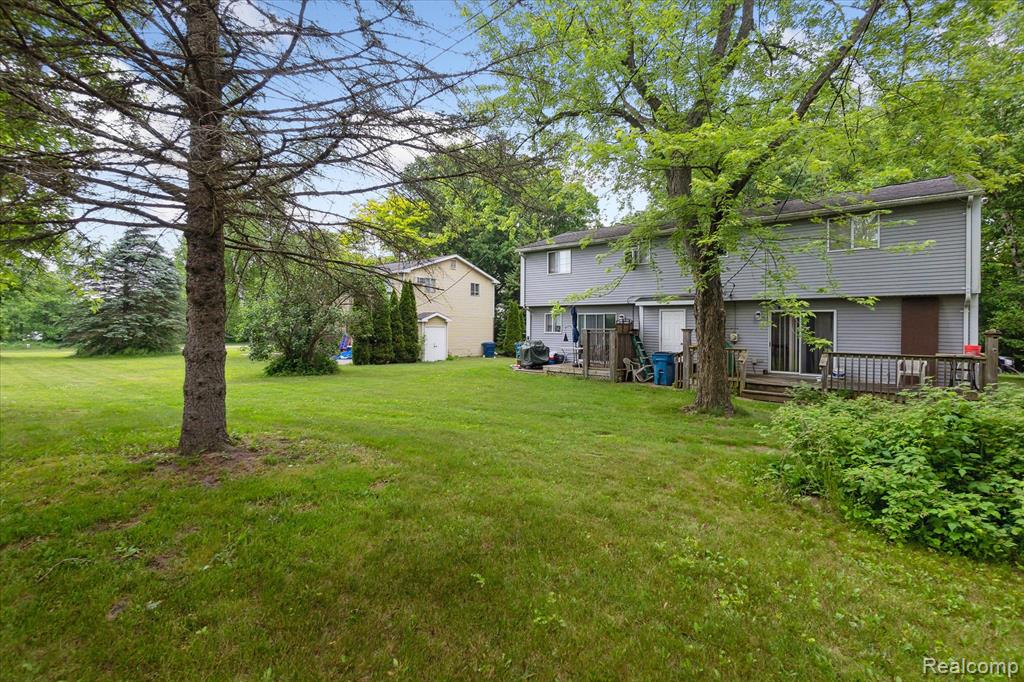 10457 Eagle Road, Davisburg, MI — Photo 2