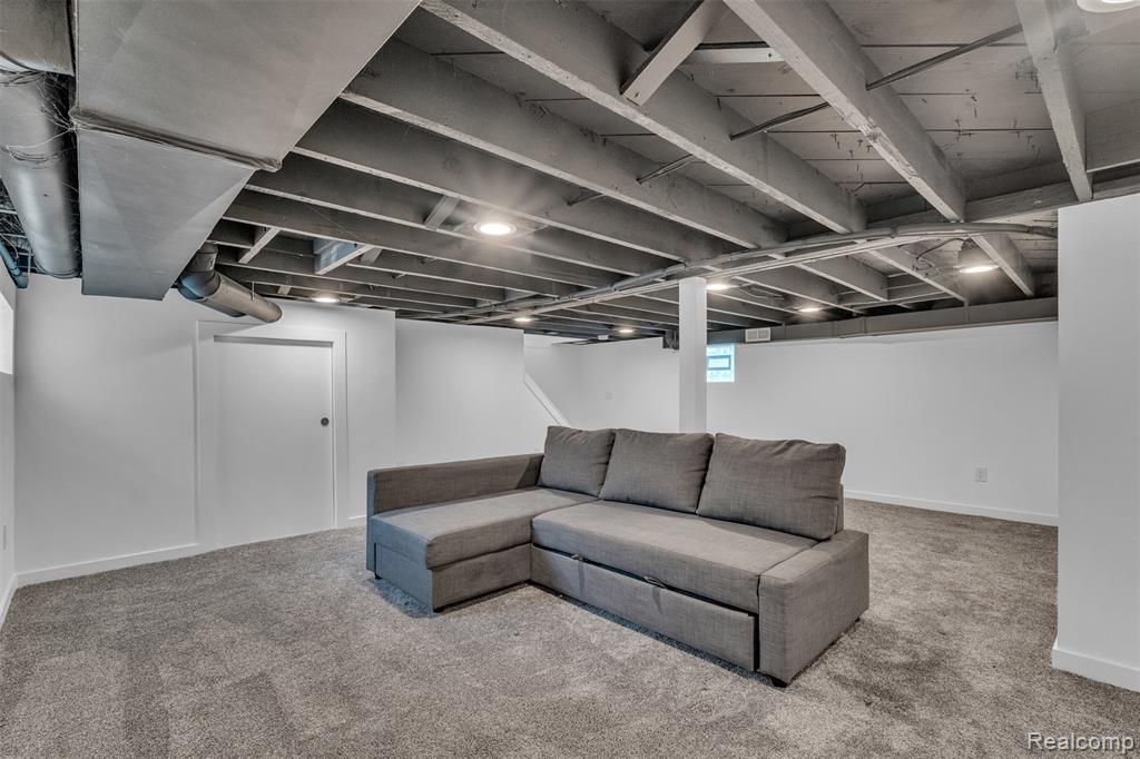 715 Gardenia Avenue, Royal Oak, MI 48067 — Photo 44