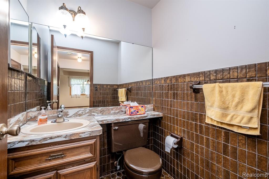 8911 W Gates Street, Bruce, MI 48065 — Photo 26