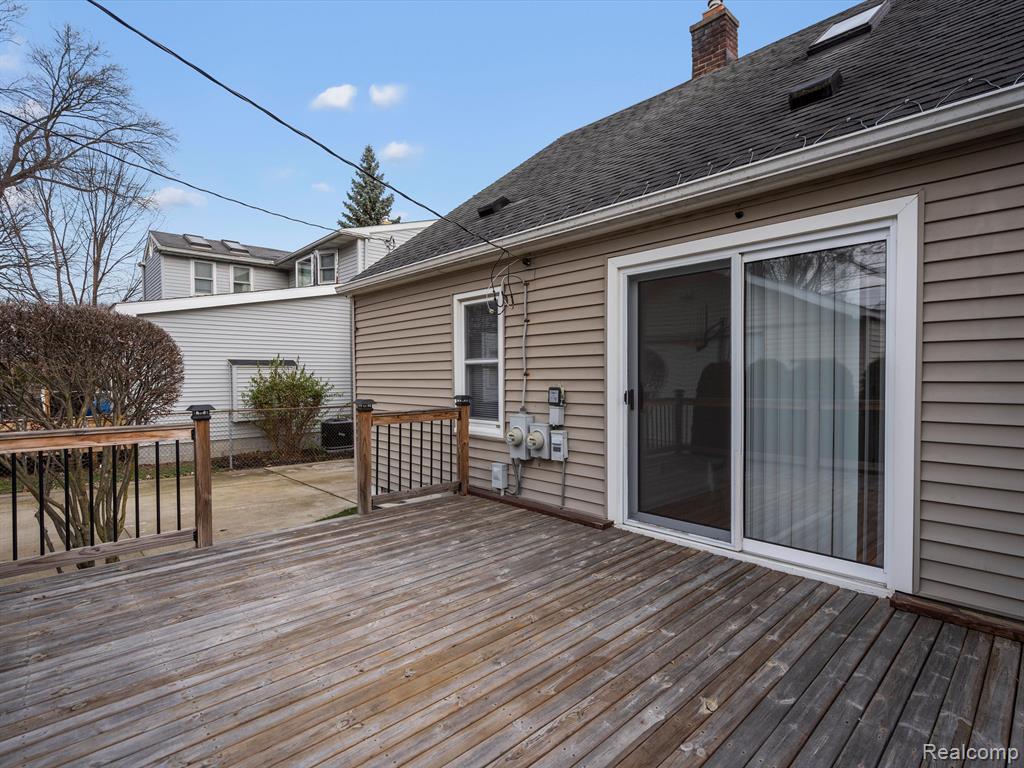829 N REMBRANDT Avenue, Royal Oak, MI 48067 — Photo 23