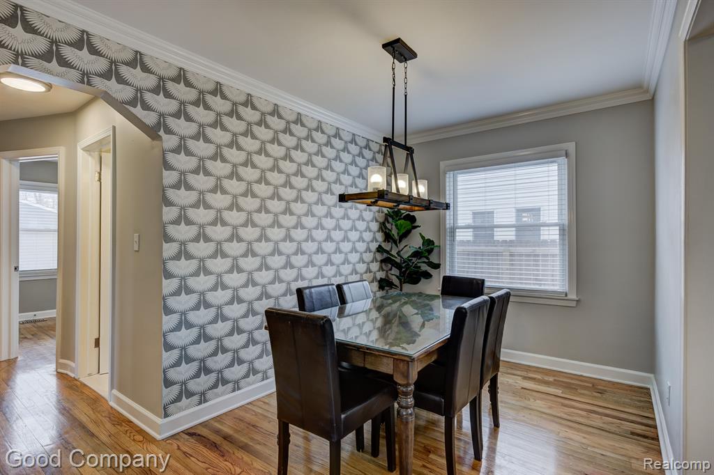 903 ROYAL Avenue, Royal Oak, MI 48073 — Photo 6
