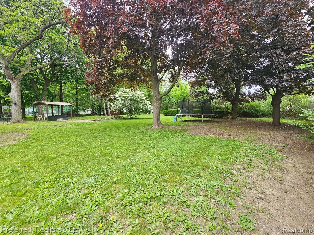6120 SIERRA Pass, Flint, MI 48532 — Photo 9