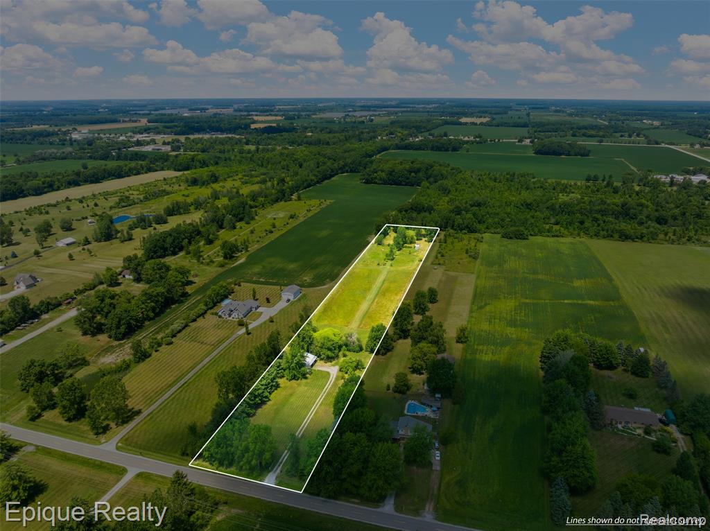 12168 W Lennon Road, Lennon Vlg, MI 48449
