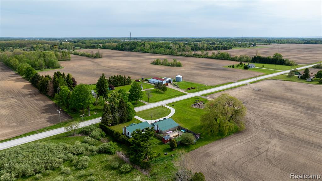 6373 Norman Road, Grant, MI 48032 — Photo 24