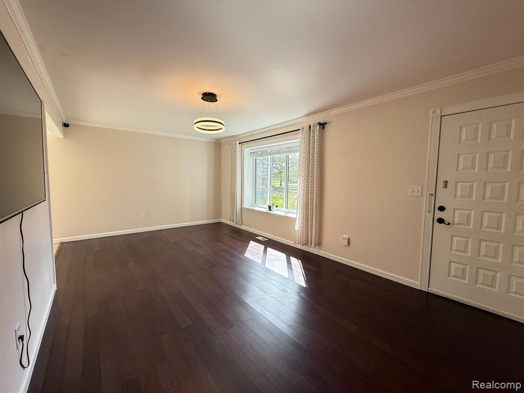 41636 BEDFORD Drive, 119, Canton, MI 48187 — Photo 10